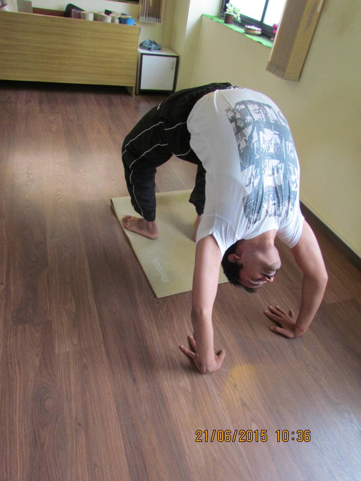 Chakrasana — wheel pose